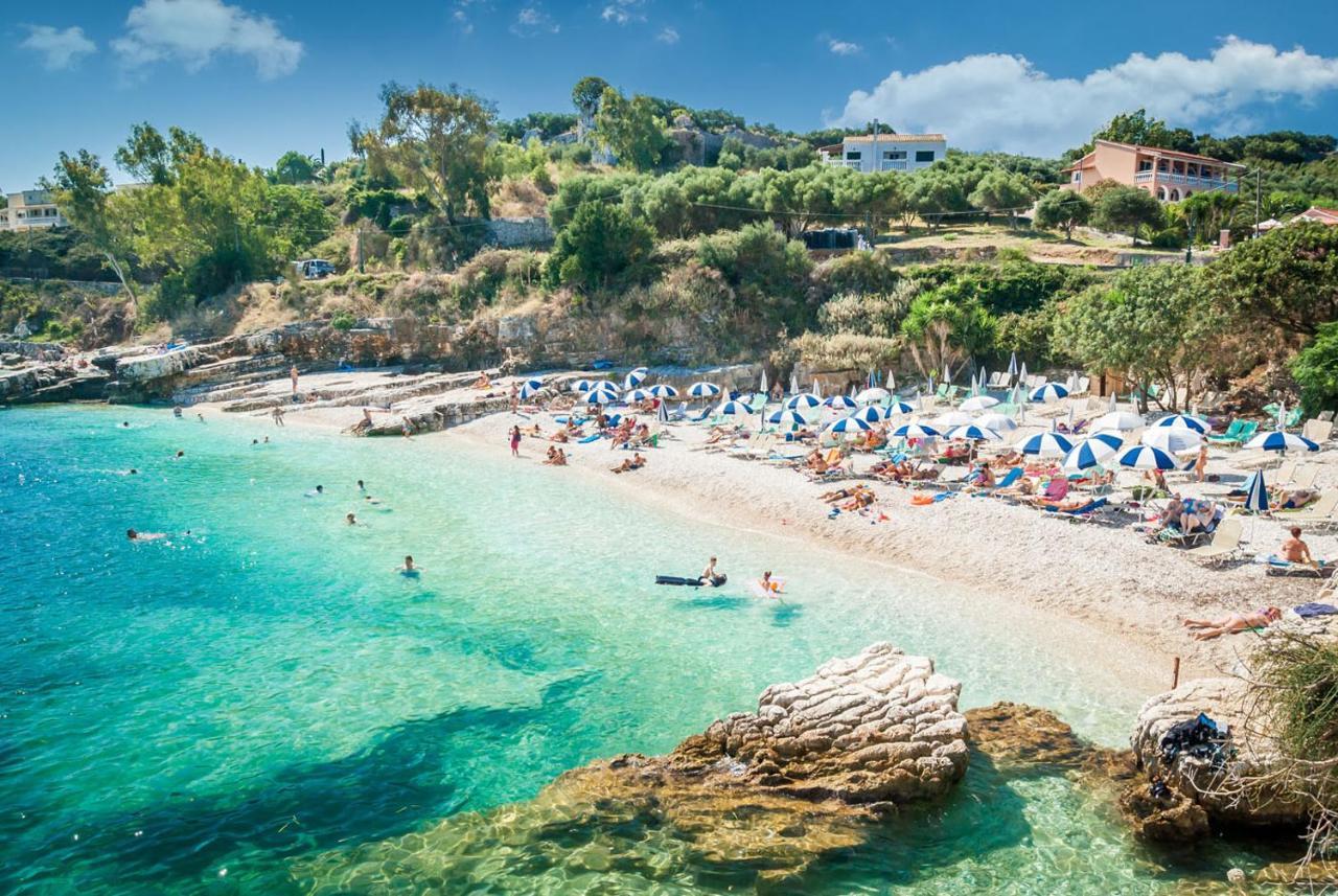 Wave Luxury Apartments Kassiopi Exterior foto